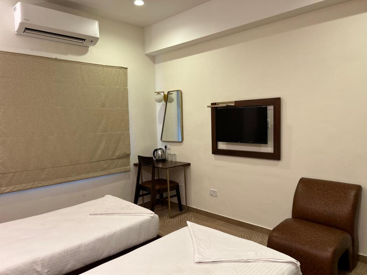 Guest house Flora Embassy *